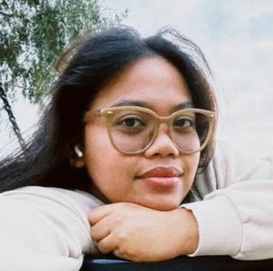 Foto Lely Nurlaely